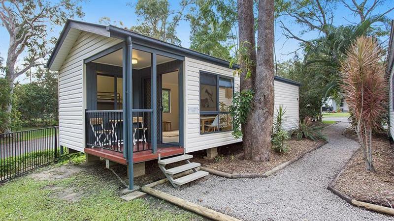 Landsborough Holiday Park ภายนอก รูปภาพ