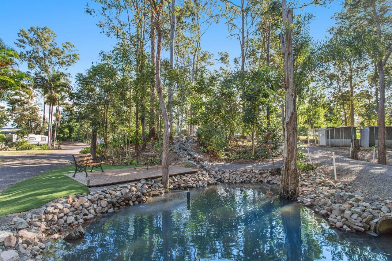 Landsborough Holiday Park ภายนอก รูปภาพ